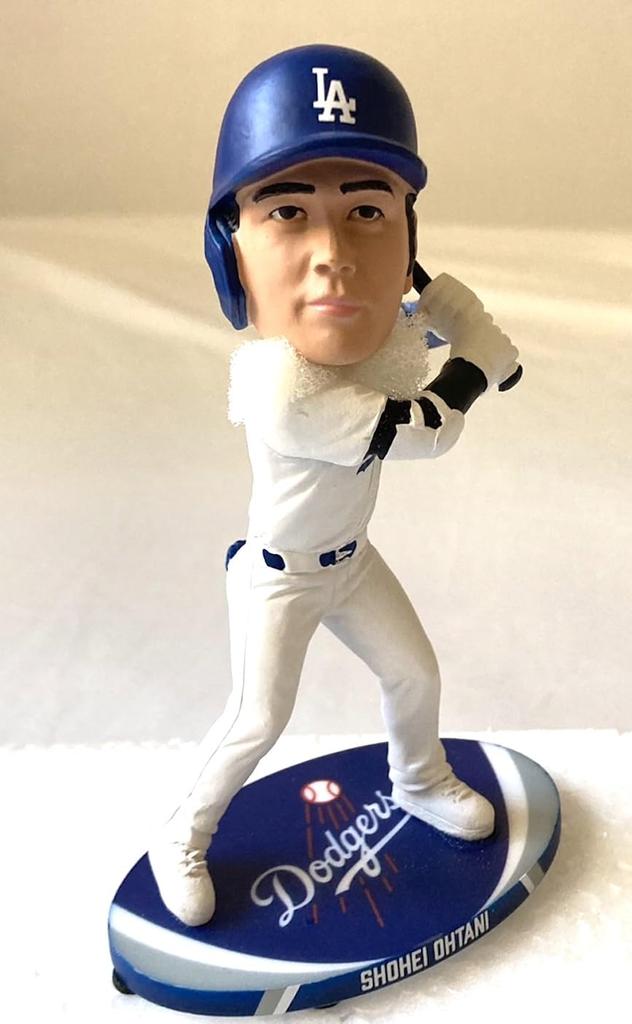 Shohei Ohtani Los Angeles Dodgers 5-inch Bobblehead Doll, Batter, White, 2024 Superstar Series Commemorative Edition (Limited To 2024)