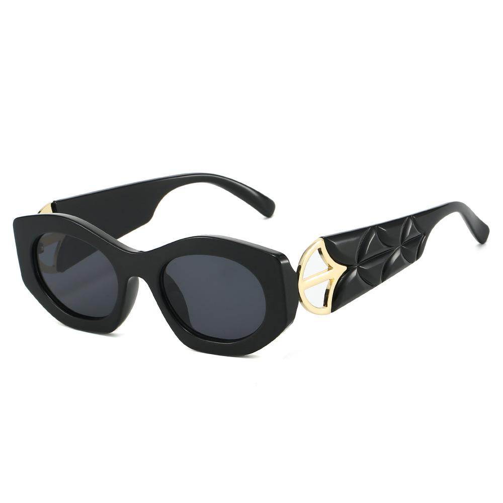 2025 New Vide Temple Sun Glasses Women Fashion Trendy 3d Designer Luxury Unique Sunglasses Woman Lentes