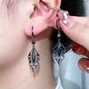 2023 New Fashion Trend Zircon Crystal Black Leaf Pendant Earrings for Women Unique Design Temperament Cool Girls Party Zircon