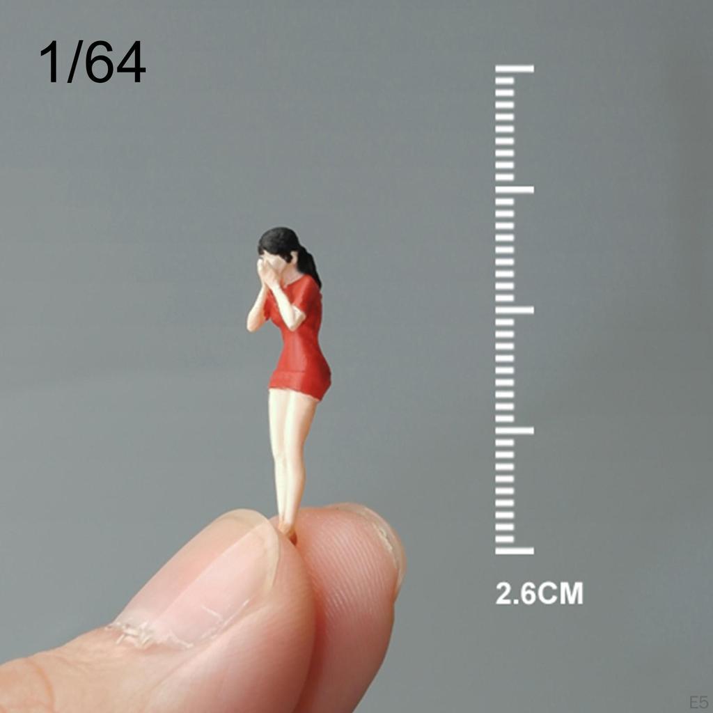 1/64 Figure Tiny People Proposal Scene Movie Character Miniature Model Resin Doll Handpainted for