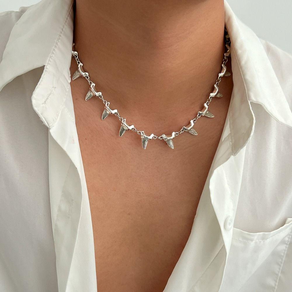 Metal Rivet Spike Necklace Geometric Shark Teeth Pendant Bracelet Hip Hop Men Clavicle Chain  Party