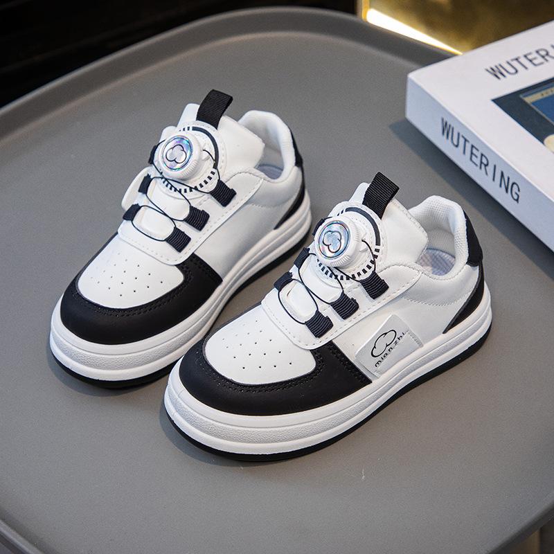 

Boys and girls low-top board shoes 2025 autumn new soft-soled non-slip rotating Newshang middle and older children s versatile casual shoes 48 pairs for the whole box of 32-37 yards чёрный