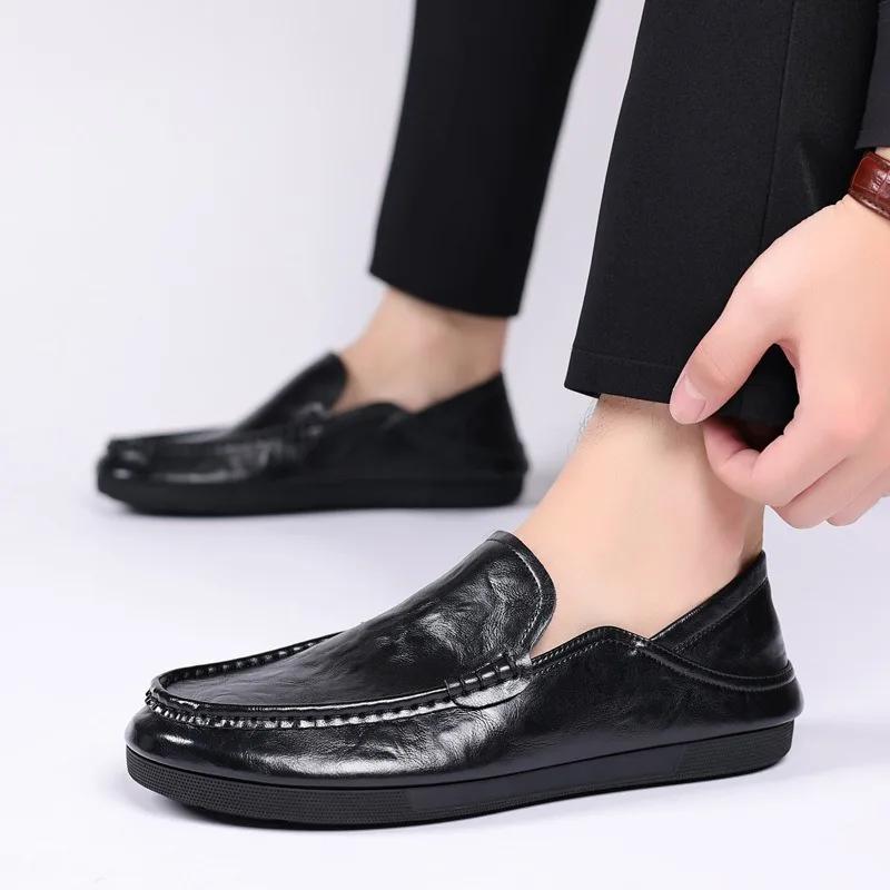 Fashion Spring Autumn New Designer Men's Loafers Fashion British Style Retro Soft-soled Casual Leather Shoes for Men