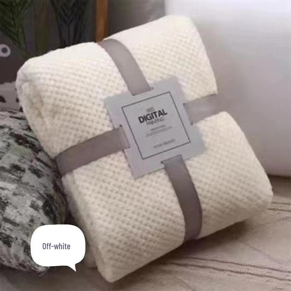 Thickened Pineapple Plaid Coral Fleece Blanket - Sofa, Yoga, Nap, or Japanese Style Cover