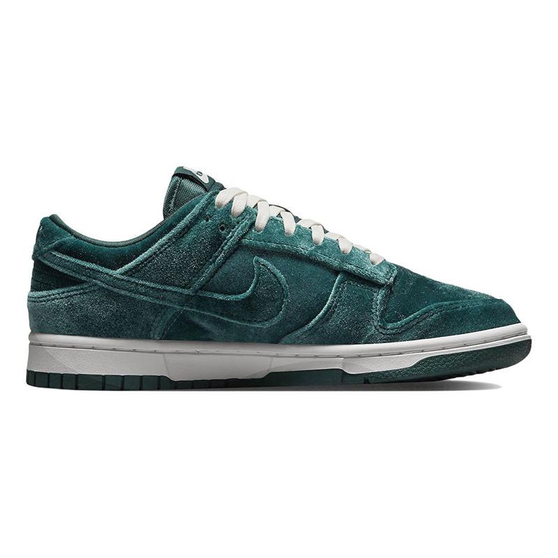 Nike Dunk Low 'Green Velvet' Women's Skate Shoes Sneakers DZ5224-300