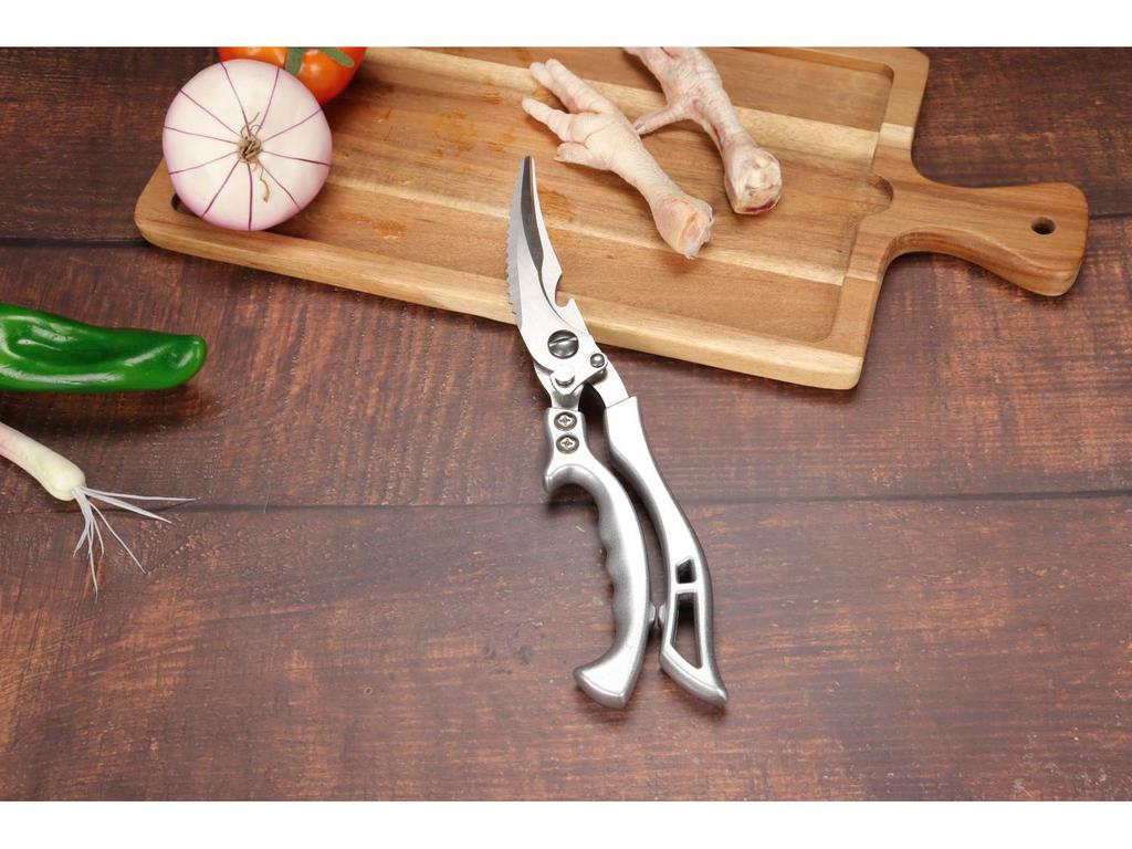 All-Steel Stainless Multifunctional Kitchen Scissors: Automatic Rebound Chicken Bone and BBQ Cutter