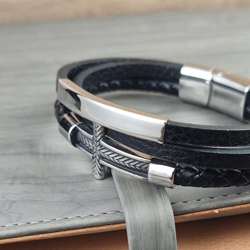 Charm Cross Braid Pattern Leather Woven Stainless Steel Bracelet Magnetic Buckle Rope Woven Bracelet Men's Jewelry Gifts