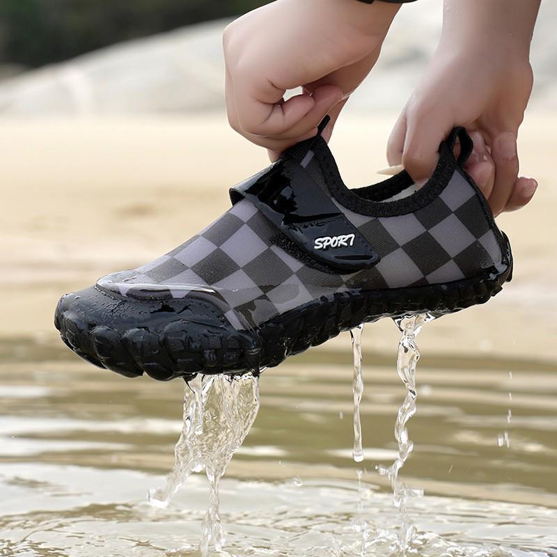 

2025 Couple s Quick-Drying Non-Slip Water Shoes for Men & Women - Breathable & Lightweight for Swimming, Yoga, Fitness, and Outdoor Activities 26
