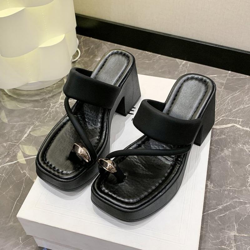 High -heeled Women's Sandals 2025 Summer New Fashion Versatile Toe Thick Bottom Non -slip Leisure High Heel Tide Sandy Slippers
