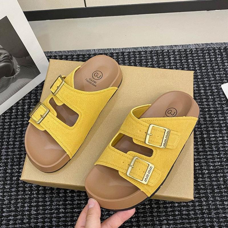 Thick-soled Cool Slippers for Women's Outer Wear 2025 Summer New Retro Heightening Boken Shoes Soft-soled Non-slip Versatile Beach Shoes