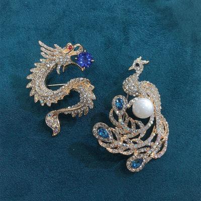 Klassische Vintage Phoenix Drachen Brosche mit Diamanten Strass Brosche Damen Anzug personalisierte Schmuck Abzeichen