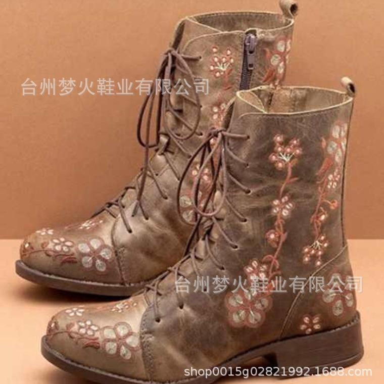 Retro Women's Boots Winter New Round Head Thick Heel Lace-up Embroidered Short Boots Women's Shoes