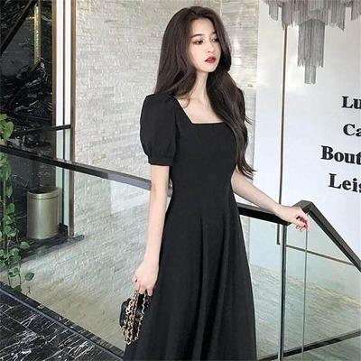 Robe d'été noire à taille fine pour femme, col carré, longueur genou