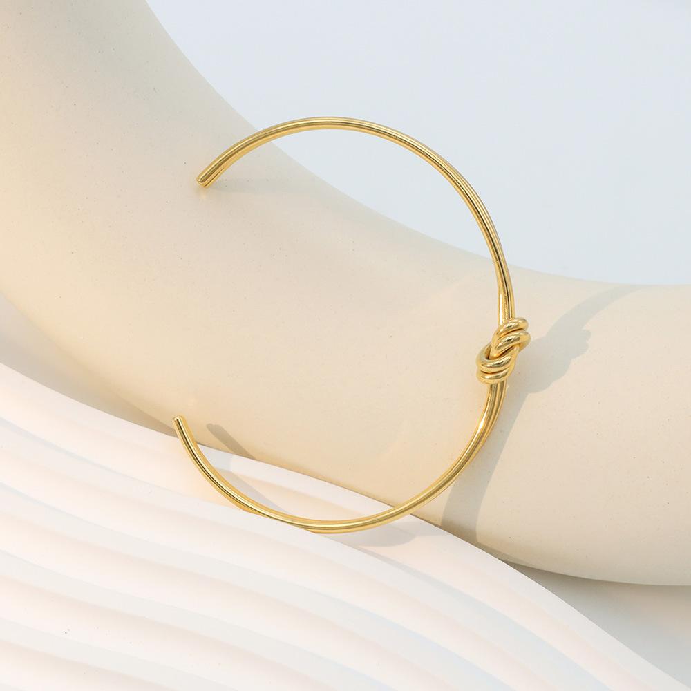Wind Personality Fashion C-Shaped Bracelet Advanced Sense Double-Layer Knotted Opening Titanium Steel Bracelet Does Not Fade