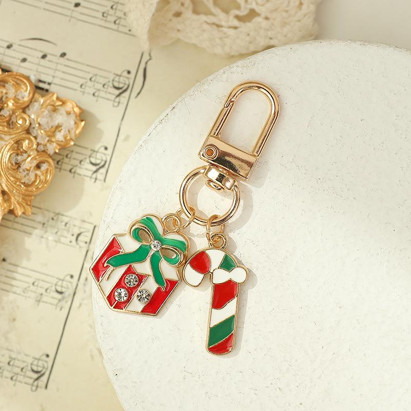 Popular Christmas Decorations: Keychains, Pendants, Ornaments, and Phone Charms for Car Keys and Tree Décor