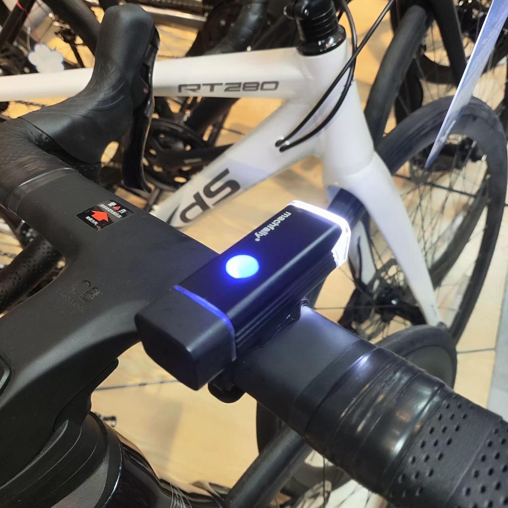 USB Rechargeable Aluminum Alloy Bicycle Headlight for Mountain Bikes