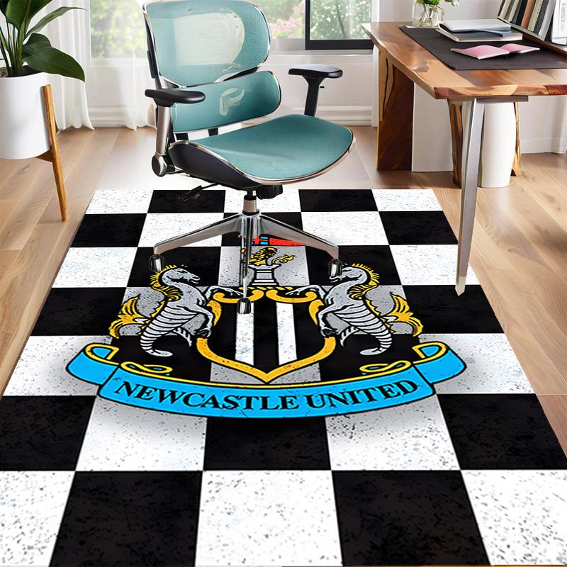 1pc Football Team Design Area Rug - Non-Slip, Soft & Cozy Floor Mat for Living Room, Bedroom, Office - Indoor/Outdoor Decorative Carpet