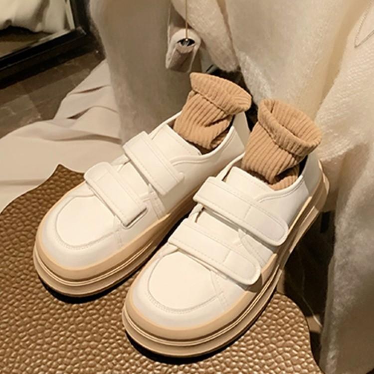 

Кожаные белые туфли платформа липучка повседневная спортивная обувь детская осень новая хлебная обувь прилив 40 хаки