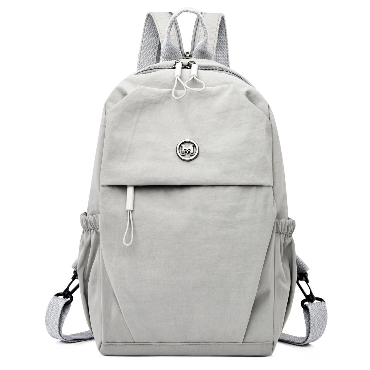 

Японский минималистичный водонепроницаемый рюкзак - Легкий, большой вместимости, универсальный для поездок на работу, моды, повседневной носки, активного отдыха и путешествий.