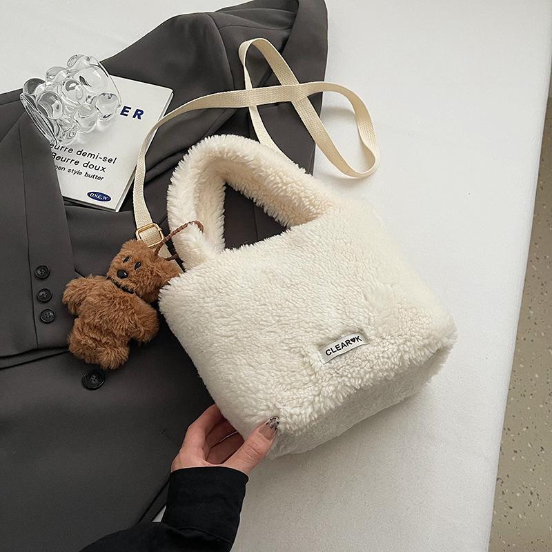 Fashionable Furry Crossbody Bag, Plush Bucket Bag, Hand-held Small Handbag
