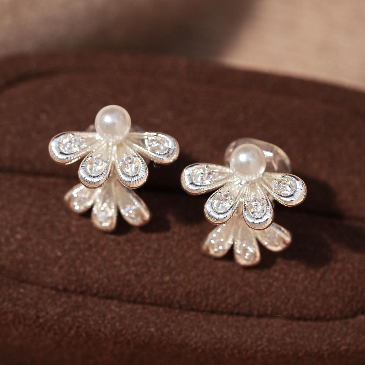 Zircon Pearl Tassel Ear Cuff: Elegant Geometric Water Drop Design Earrings for Women