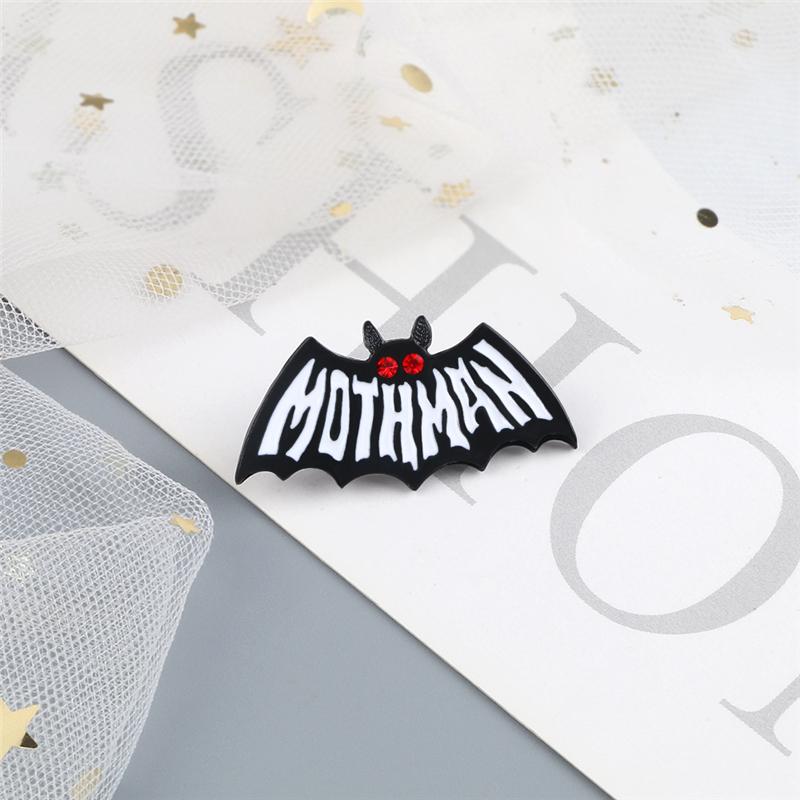 Punk Animal Bat Pins Classic Mothman Enamel Badges Heroism Series Movie Brooches Halloween Dark Night Jewelry Backpack Lapel Pin