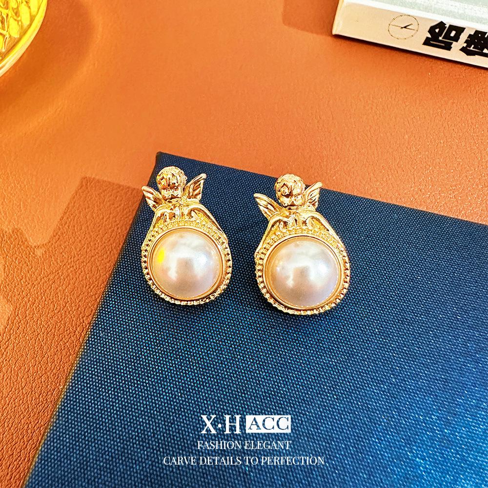 Vintage Bow Earrings: Timeless, High-End Retro Fashion Accessory