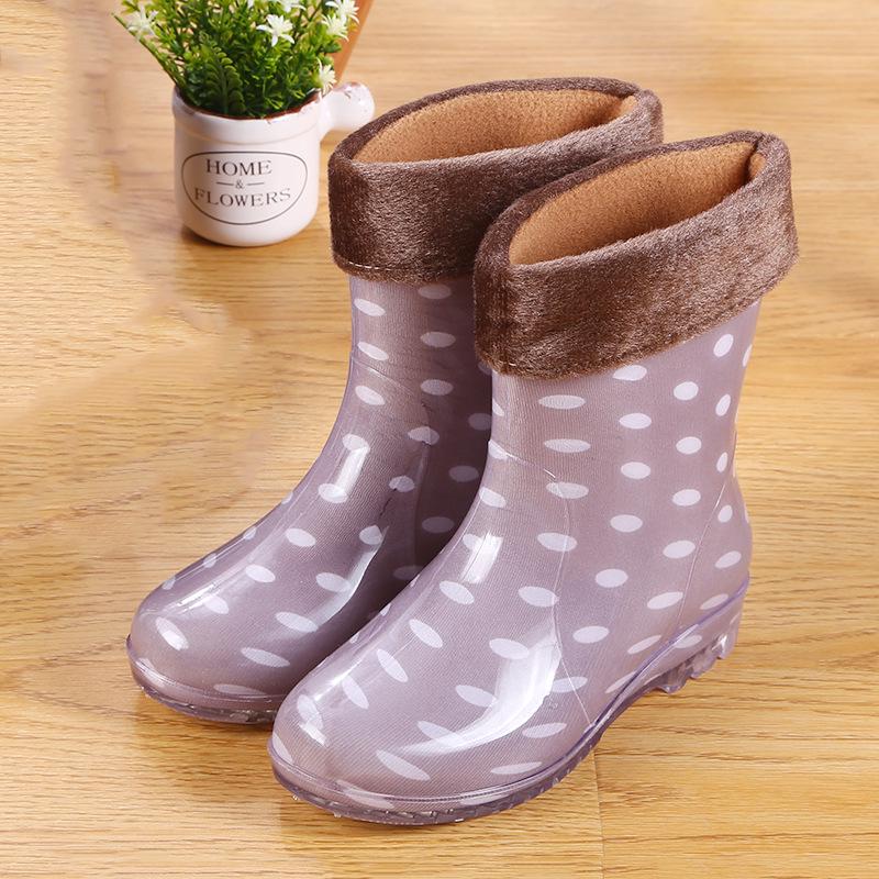 Women's Waterproof Jelly Rain Boots - Non-slip Fashionable Rubber Overshoes