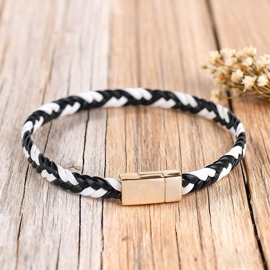 Charm Läderarmband för Män Klass A Magnetiskt Spänne Handgjord Flätad Wrap Punkarmband Coolt Cykling Homme Mångsidiga Accessoarer