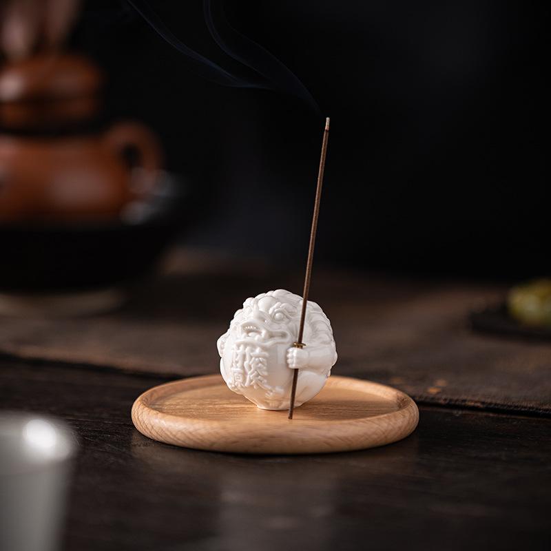 Creative Ceramic Incense Burner Incense InsertionSeatLine Incense Burner Tea Table Tea Pet Ornament Sandalwood Incense Smoker