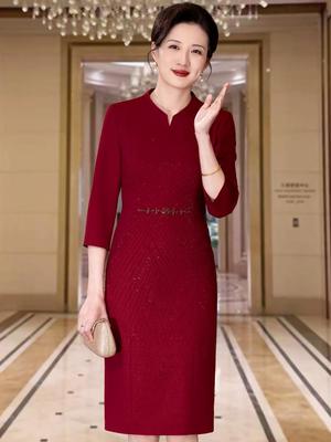 Mother's Noble Red Festive Wedding Dress 2025 - Spring Formal Gown for Stylish Mother of the Groom