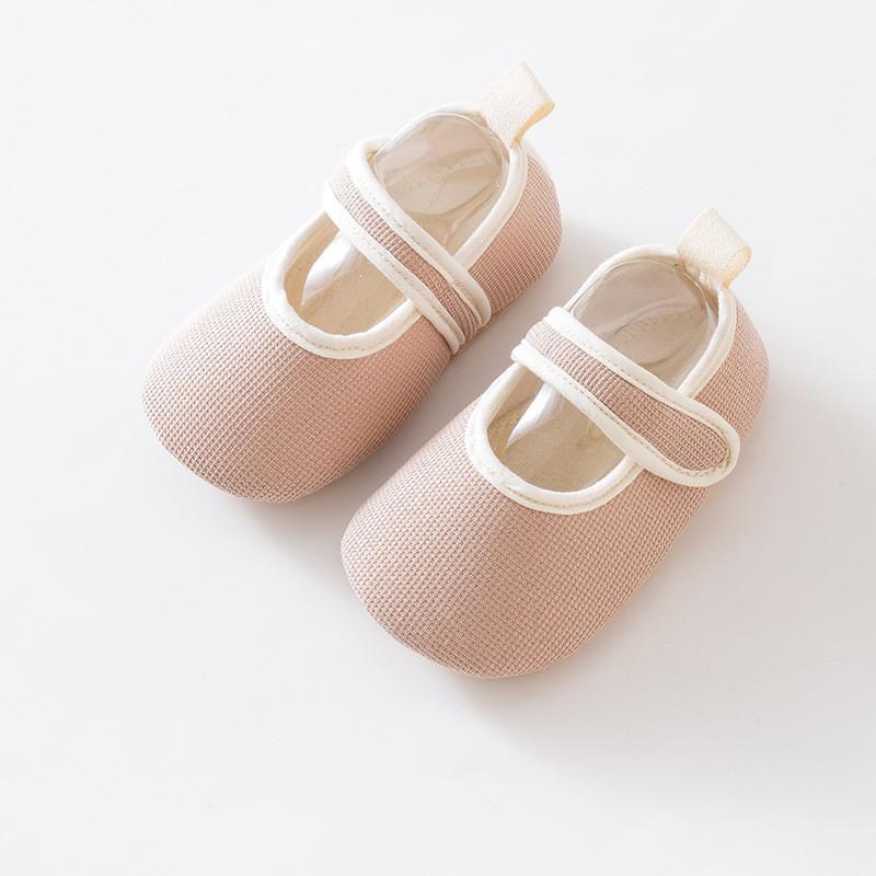 Neuer Frühling Baby Prewalker 0-18M Kleinkind Niedlicher Anti-Rutsch-Schuh Säugling 4 Farben Bodensocken Schuhe