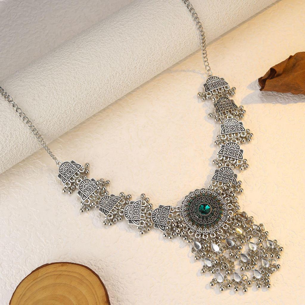 Ethnic Retro Tassel Rhinestone Forehead Chain for Indian Bride