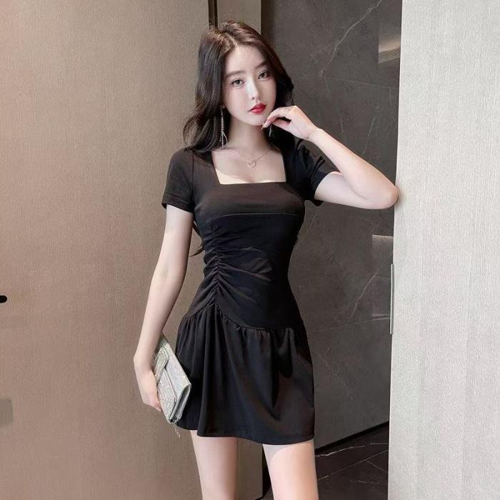 Square neck dress women's French slim fit summer new regular pleated temperament versatile waist skirt black