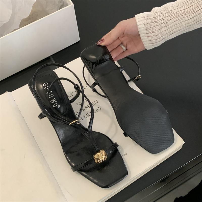 Metal Buckle One-word with Square Head Thin Heel Open-toed Women's Shoes 2025 Summer New Thin Strap Celebrity Sandals with Skirt Shoes