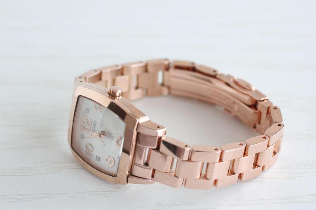 [USED] Working Seiko Lukia Watch 7N82-OEXO