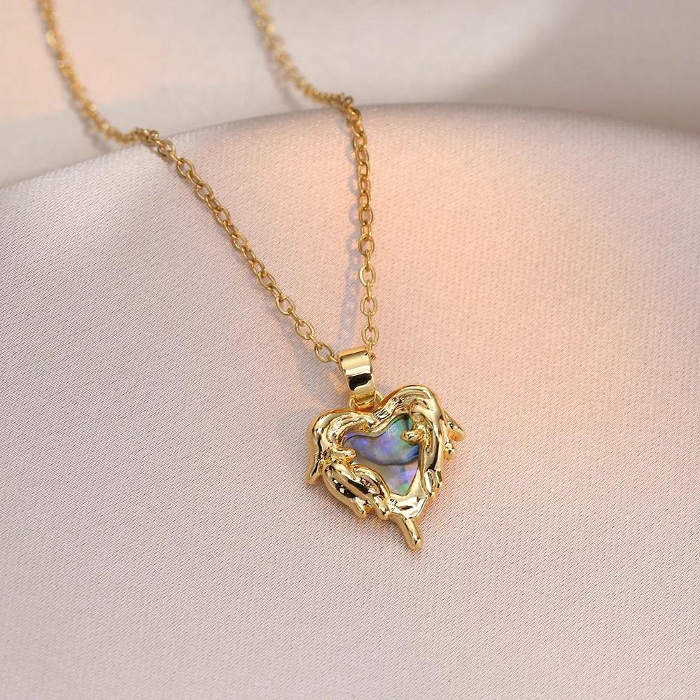 Moderna y Lujosa Cadena para Clavícula de Acero Inoxidable, Personalizable y Versátil, con Colgante de Ostra y Perla en Forma de Corazón de Melocotón