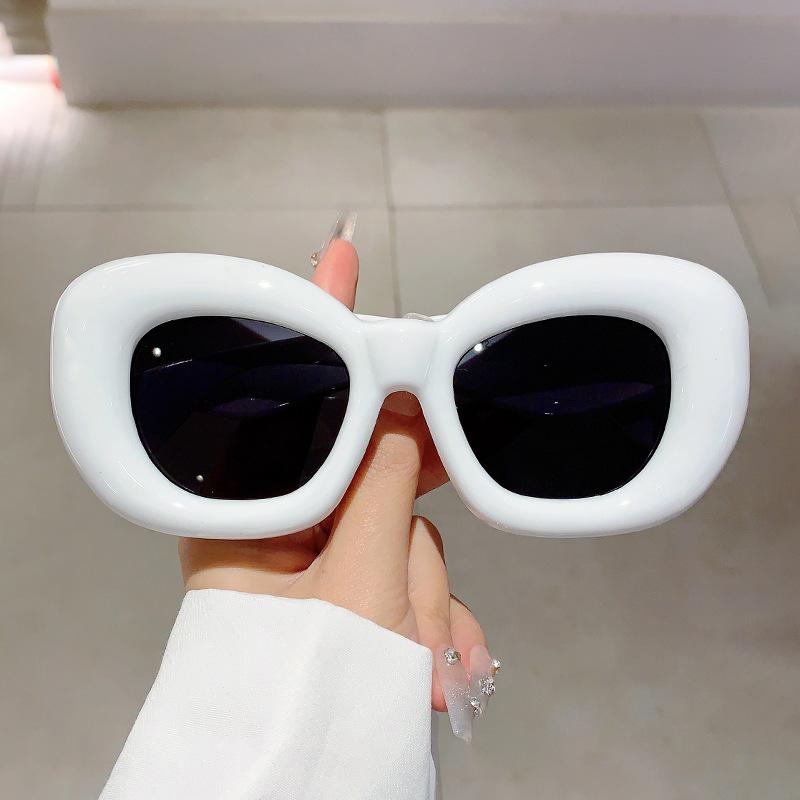 Retro Cat Eye Trendy Sunglasses for Women Men Female Style Sun Shades Glasses Vintage  Feminino Eyewear
