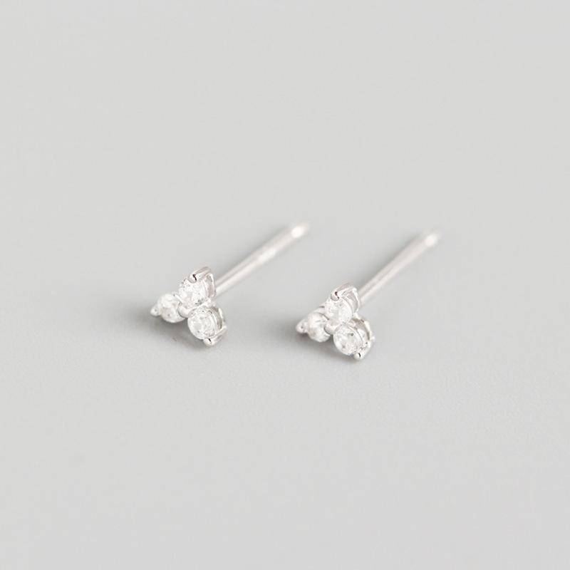 925 Silver Inlaid Crystal Geometric Clover Stud Earrings Light Luxury Mature Glamour Women Jewelry Accessories