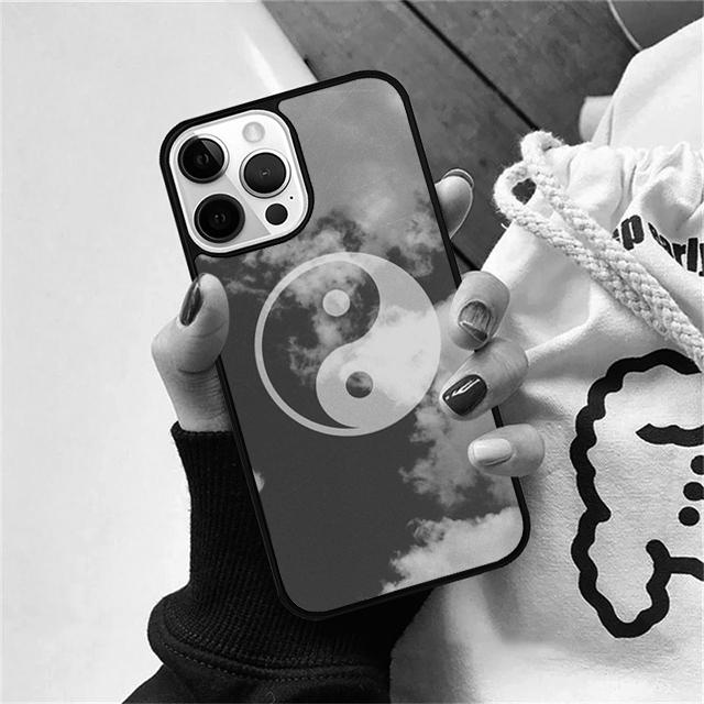 Graffiti Yin Yang Silicon Coque Shell For iPhone 17 Air 15 16 14 13 12 Pro Max 11 Pro Max Plus Phone Case Cover