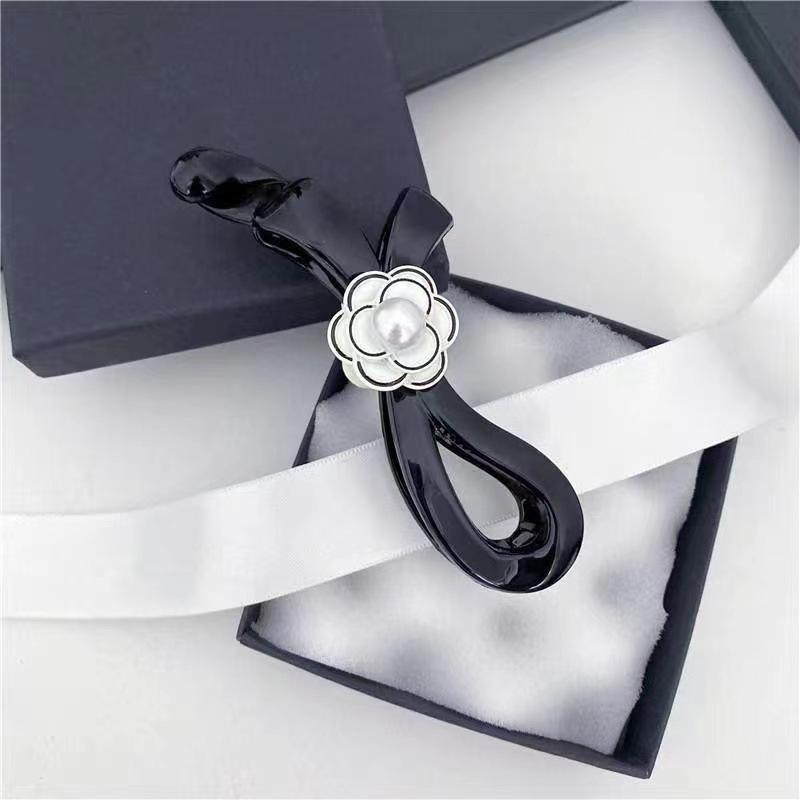 

Корейская заколка для волос в виде цветка камелии, клипса для хвостика, изысканная элегантная заколка-банан, шпильки, заколки-автоматы, аксессуары для волос для женщин