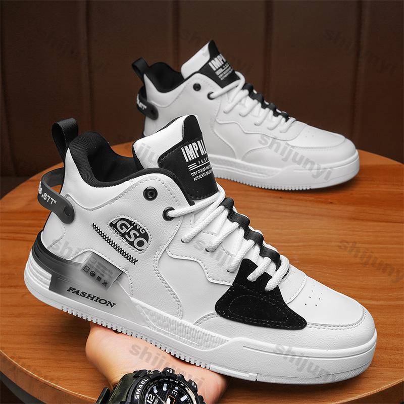 Men Casual Sneakers Light Walking Tennis Shoes for Men New Fashion Outdoor Thick Non-slip Platform Sports Board Shoes Zapatillas