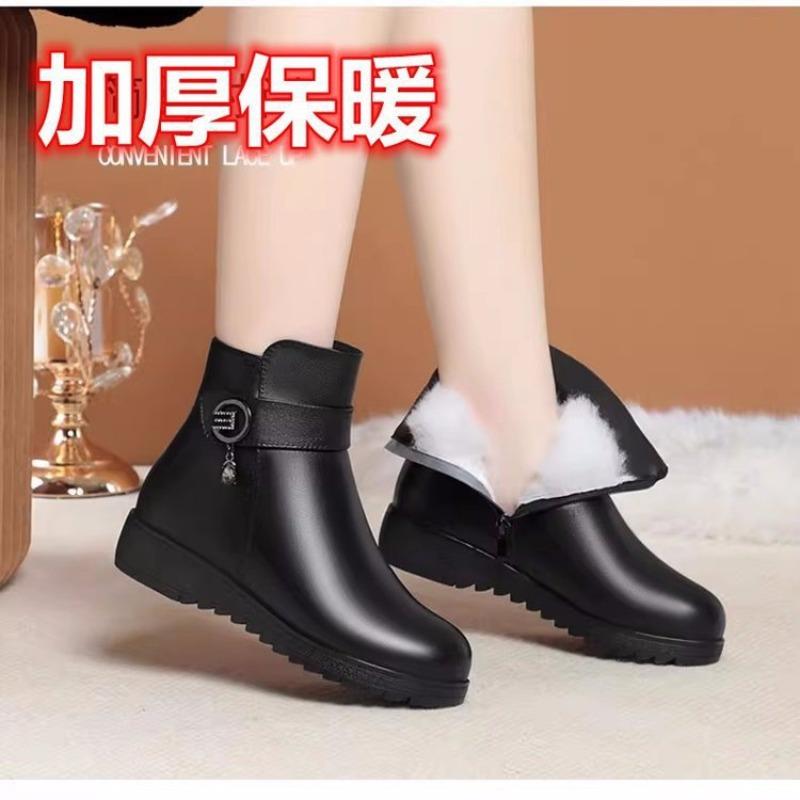 Vielseitige Schneestiefel mit flacher Sohle für Damen, neue Winter-Kurzstiefel, gefütterte, verdickte Baumwollschuhe, bequeme Stiefel mit weicher Sohle, Lederschuhe