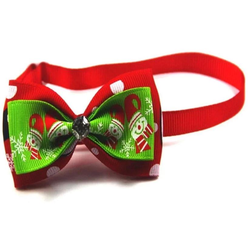 1 Pcs New Red And Green Christmas Collection Pet Bowtie Handmade Jewelry Collar Cat And Dog Cute Bowtie Pet Accessories