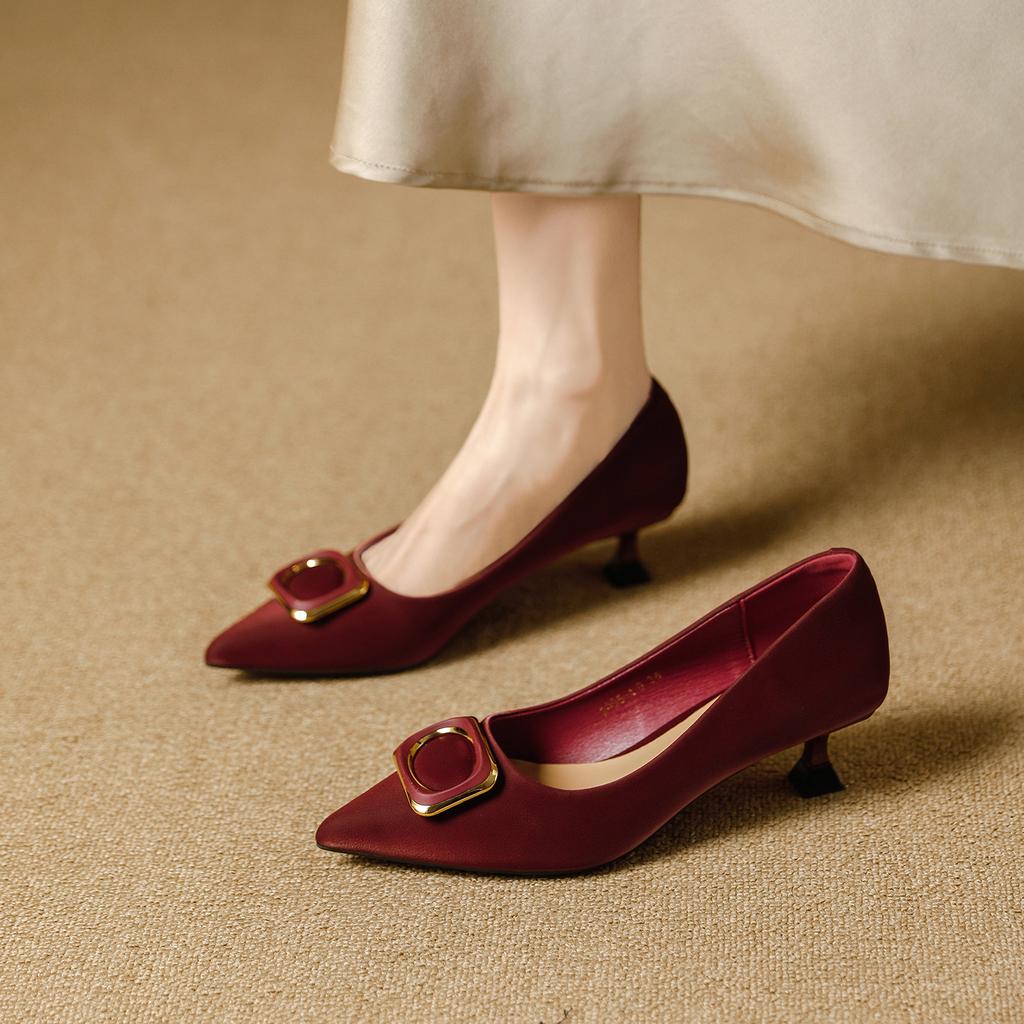 Stiletto High Heels Red Wedding Shoes 2026 Spring French High-end Square Buckle Pointed Middle Heel Shallow Mouth Single Shoes