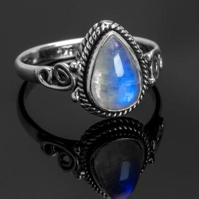 Natural Rainbow Moonstone Ring, 925 Sterling Silver Ring for Women, Handmade Silver Ring, Moonstone Ring, Bohemian Jewelry