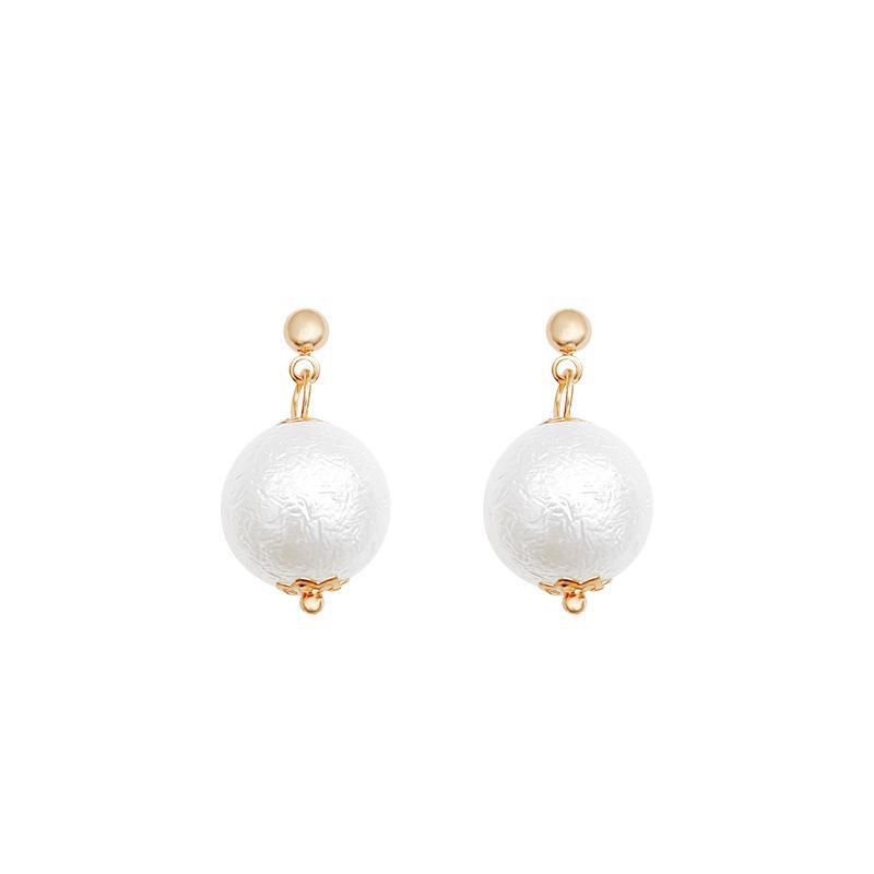 Mona-Inspired Hepburn Style S925 Silver Needle Pearl Earrings for Women