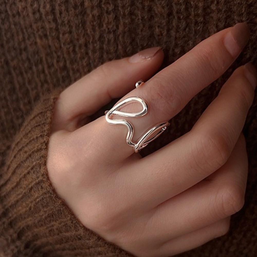 

PANJBJ 925 Silver Line Letter Ring For Women Love Design Fashion Hollow Out Versatile Trend Jewelry Party Gift Dropshipping