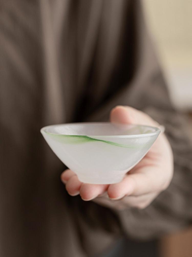 Chinese Ink Painting Glass Tea Cup Bamboo Hat Shape Gongfu Teaware Set with Gift Box for Home Ceremony Collection