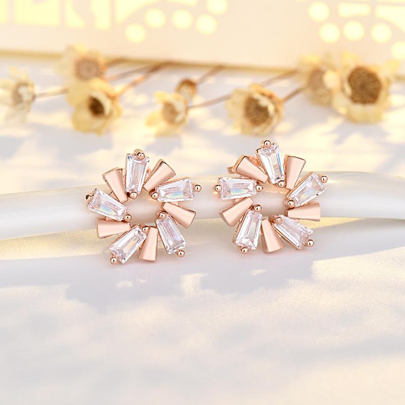 925 Sterling Silver Cross Stud Earrings For Women High Quality Exquisite Student Girlfriend Jewelry Accessories Heart GiftGood product
